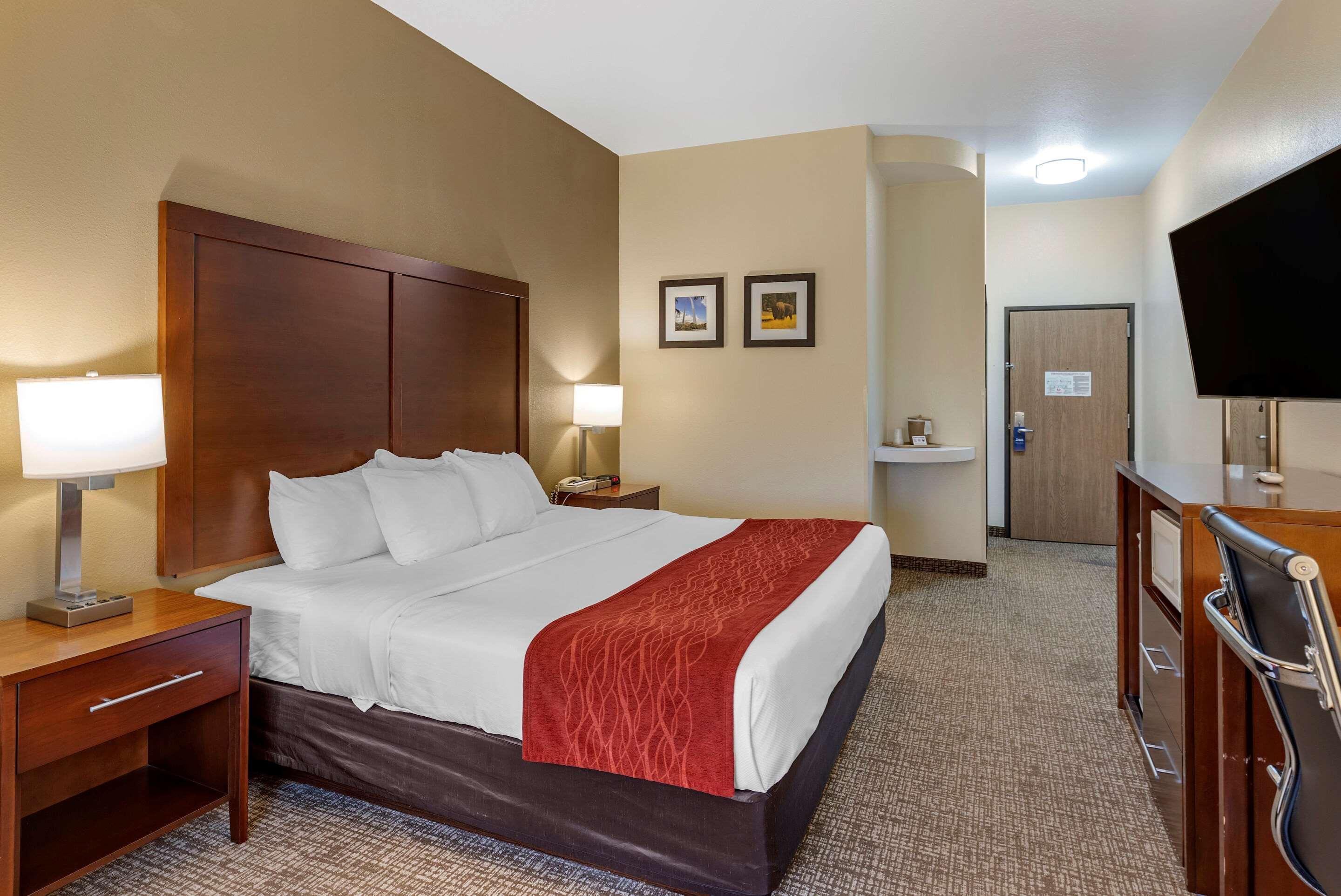 Comfort Inn & Suites Greenville I-70 Εξωτερικό φωτογραφία